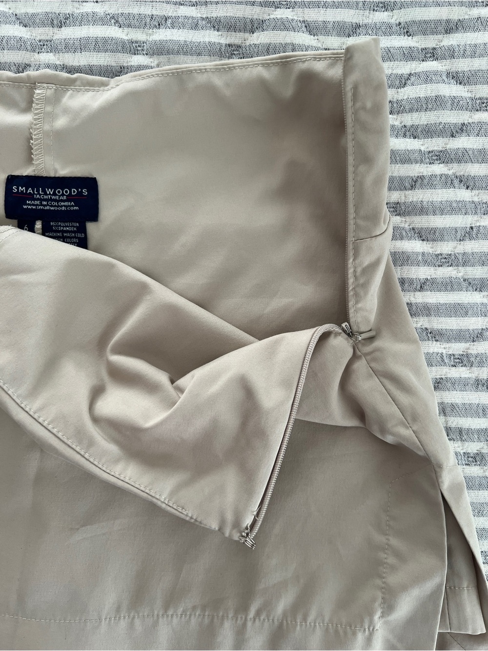Smallwood’s Yachtwear Horizon Skort Size 6 Stone Beige Performance 2119H - Picture 5 of 10